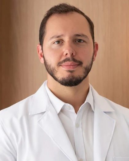 Dr. William Brunelli de Souza